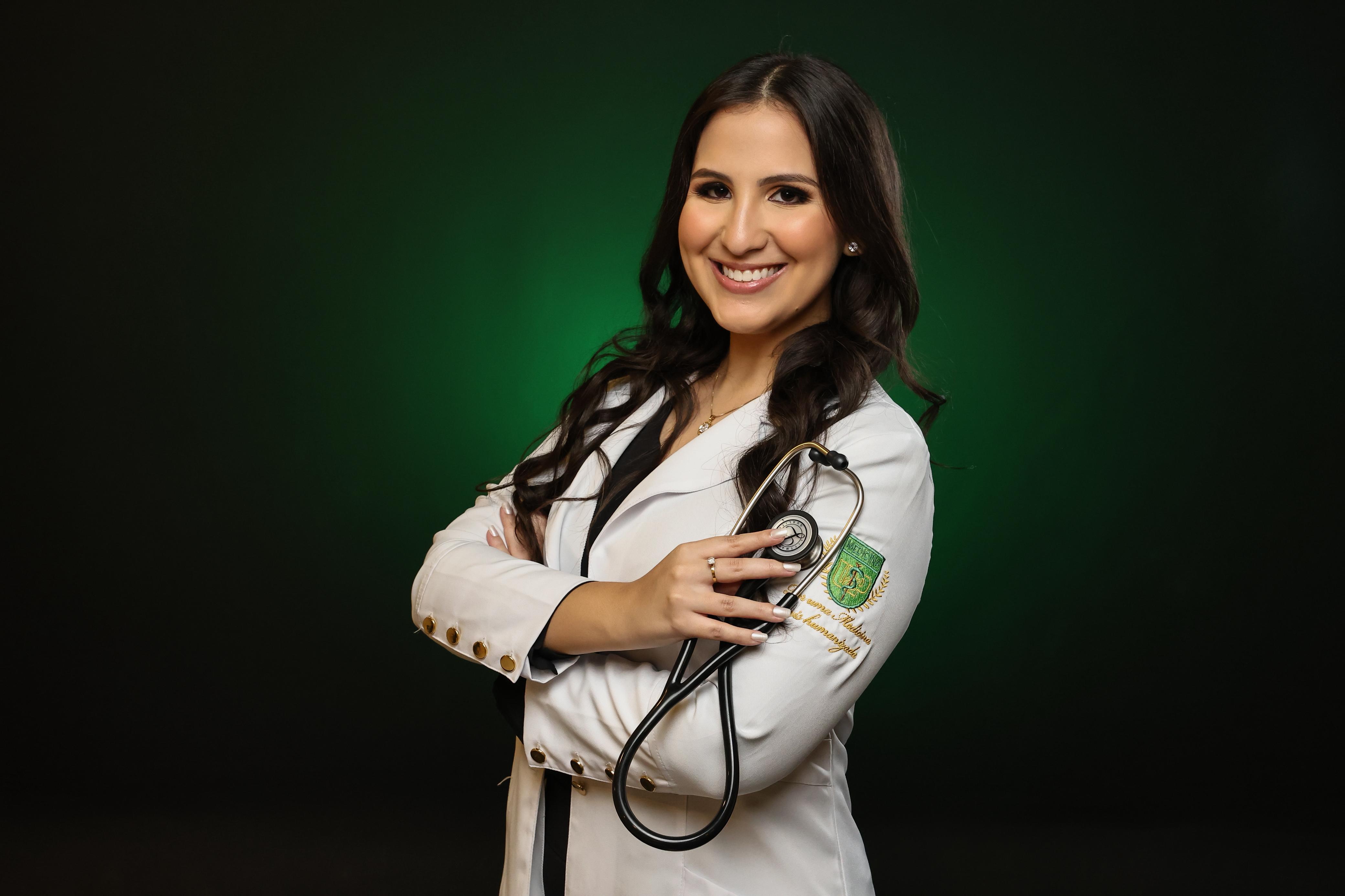 Larissa Franco Lemos dos Santos